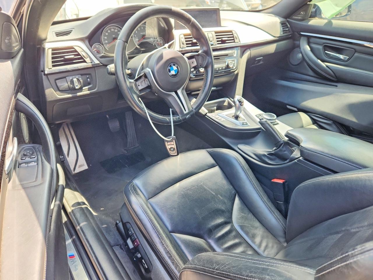 2015 BMW M4 - zdjęcie 8