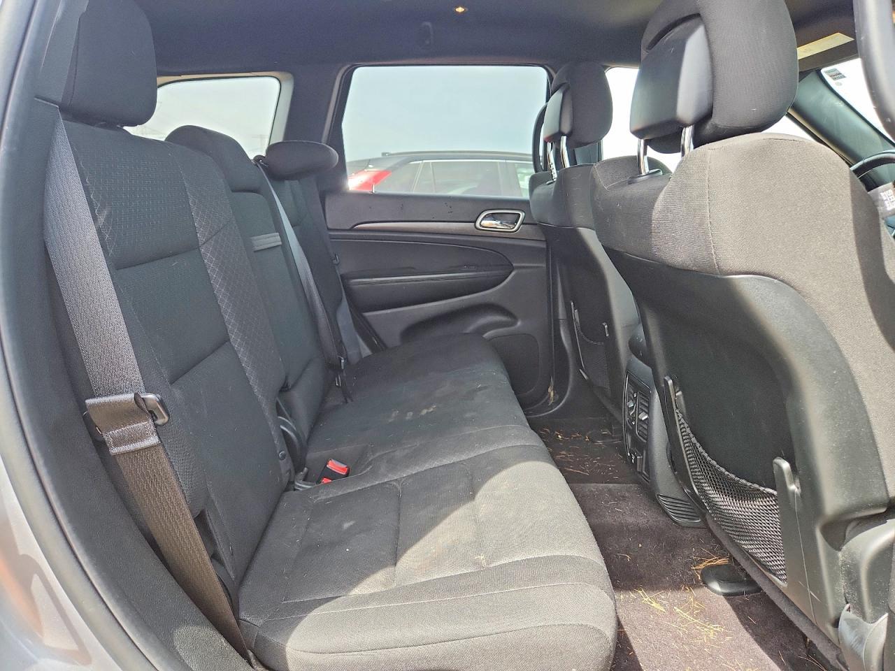 2018 Jeep Grand Cherokee Laredo - zdjęcie 10