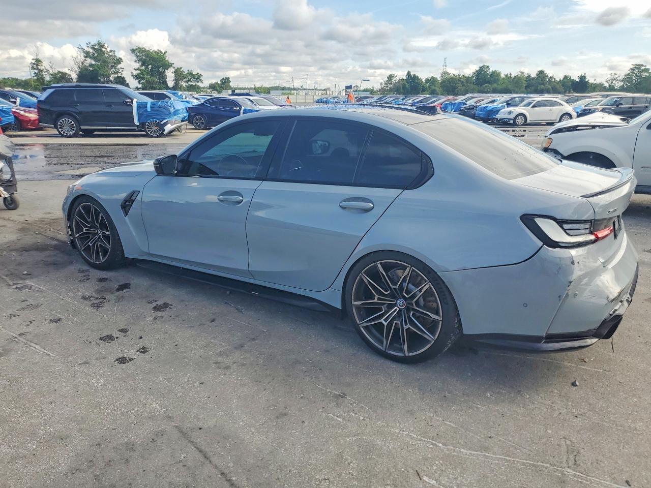 2023 BMW M3 Competition - zdjęcie 2