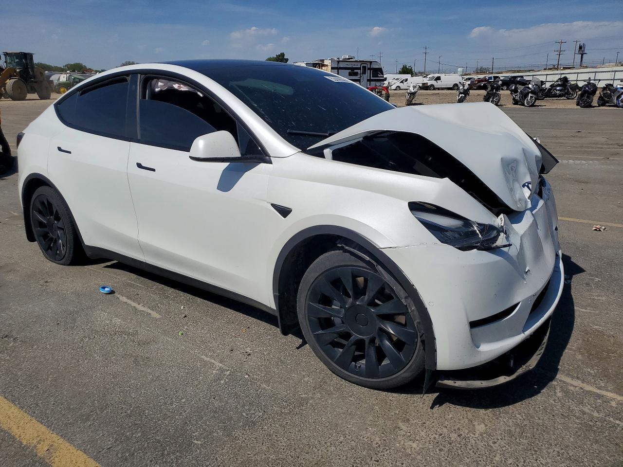 2022 Tesla Model Y - zdjęcie 4