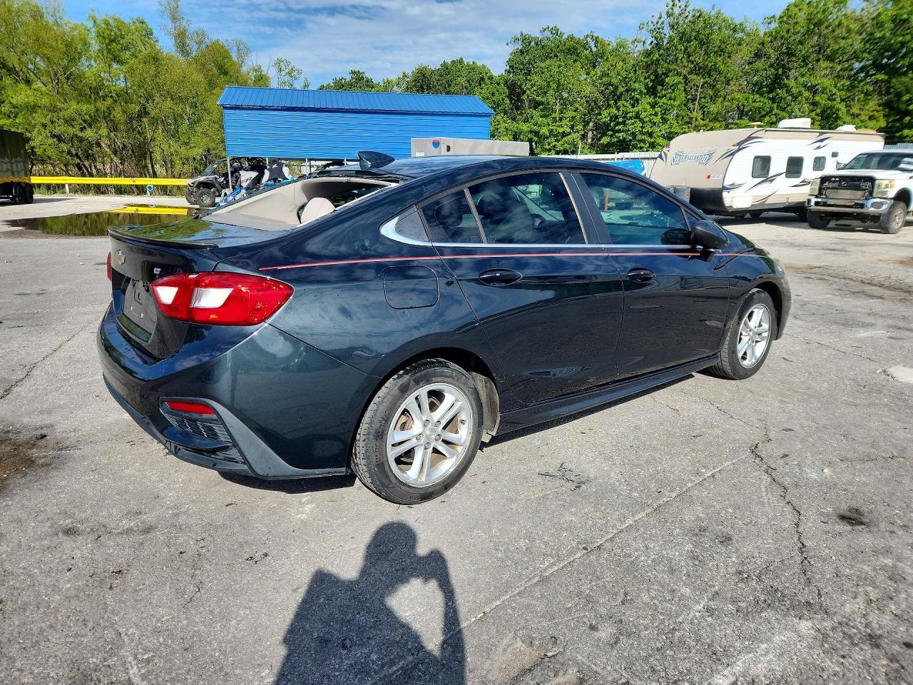 2018 Chevrolet Cruze Lt - zdjęcie 3