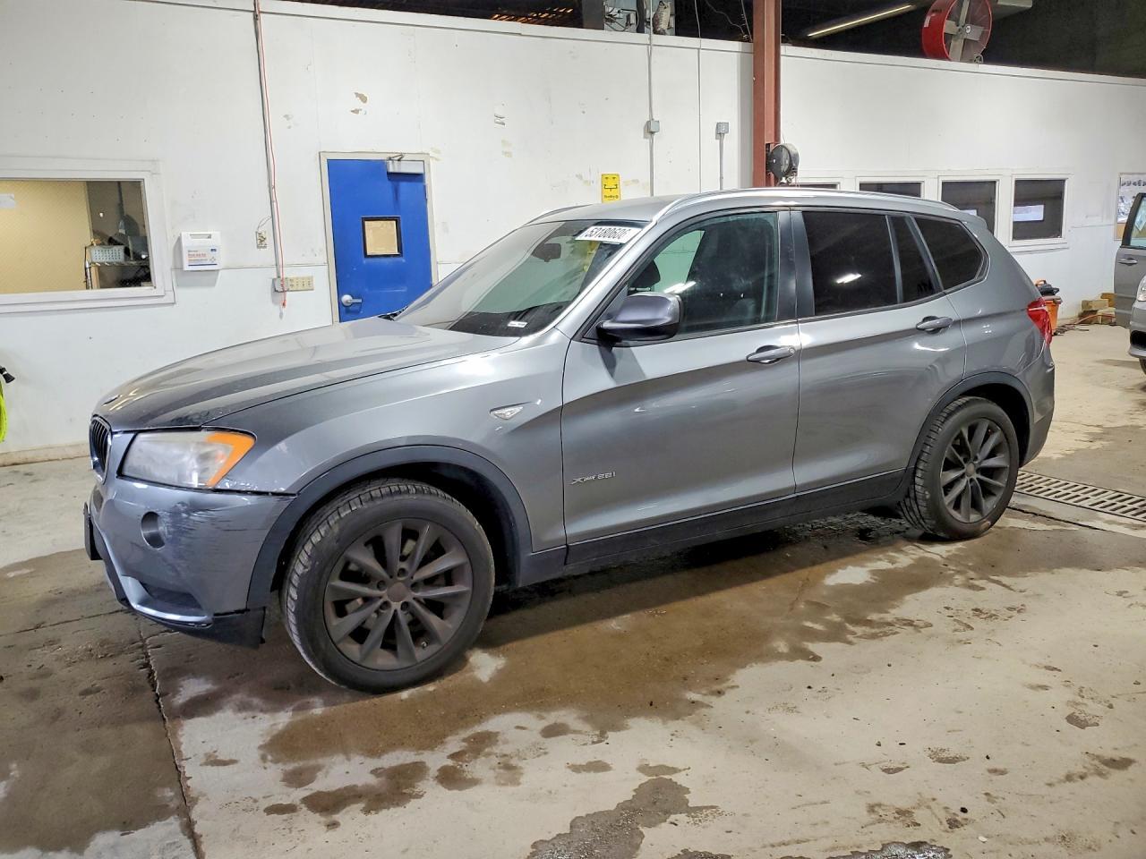 2013 BMW X3 xDrive28I - zdjęcie główne