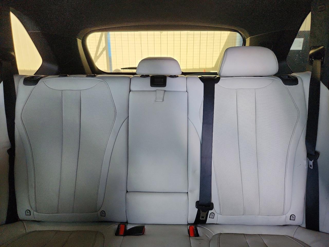 2015 BMW X5 M - zdjęcie 10