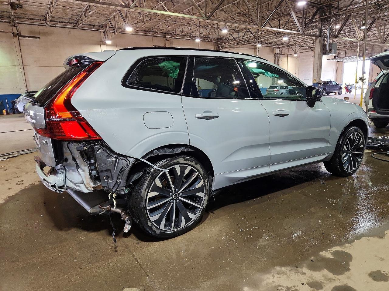 2026 Volvo Xc60 Ultra - zdjęcie 3