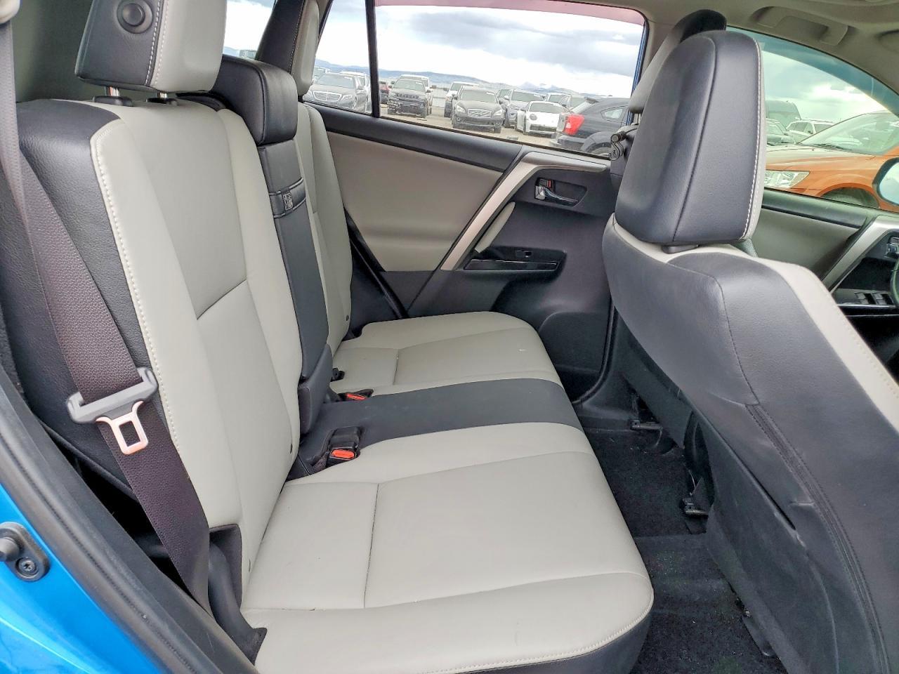 2017 Toyota Rav4 Hv Limited - zdjęcie 10