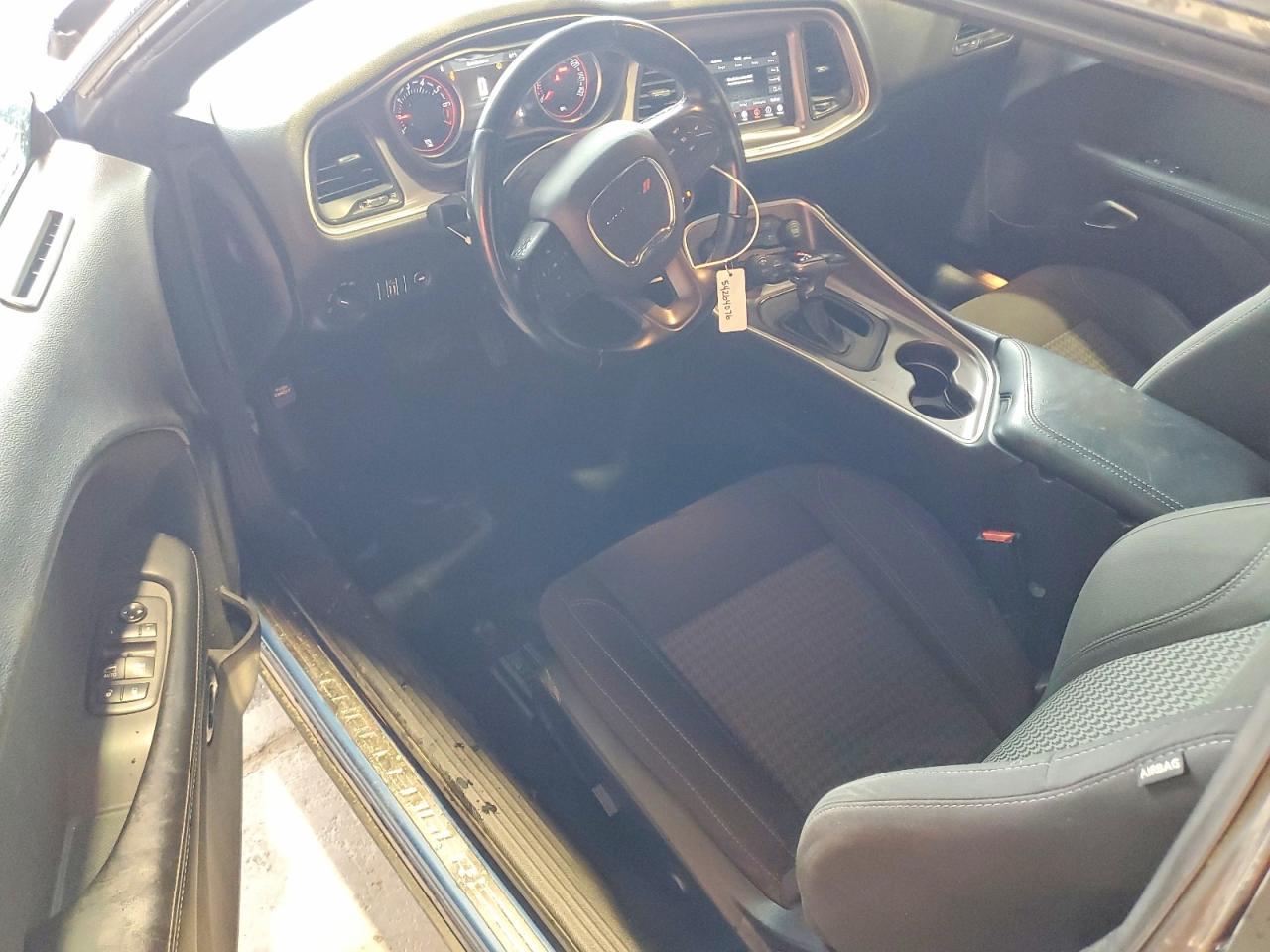 2020 Dodge Challenger Sxt - zdjęcie 8