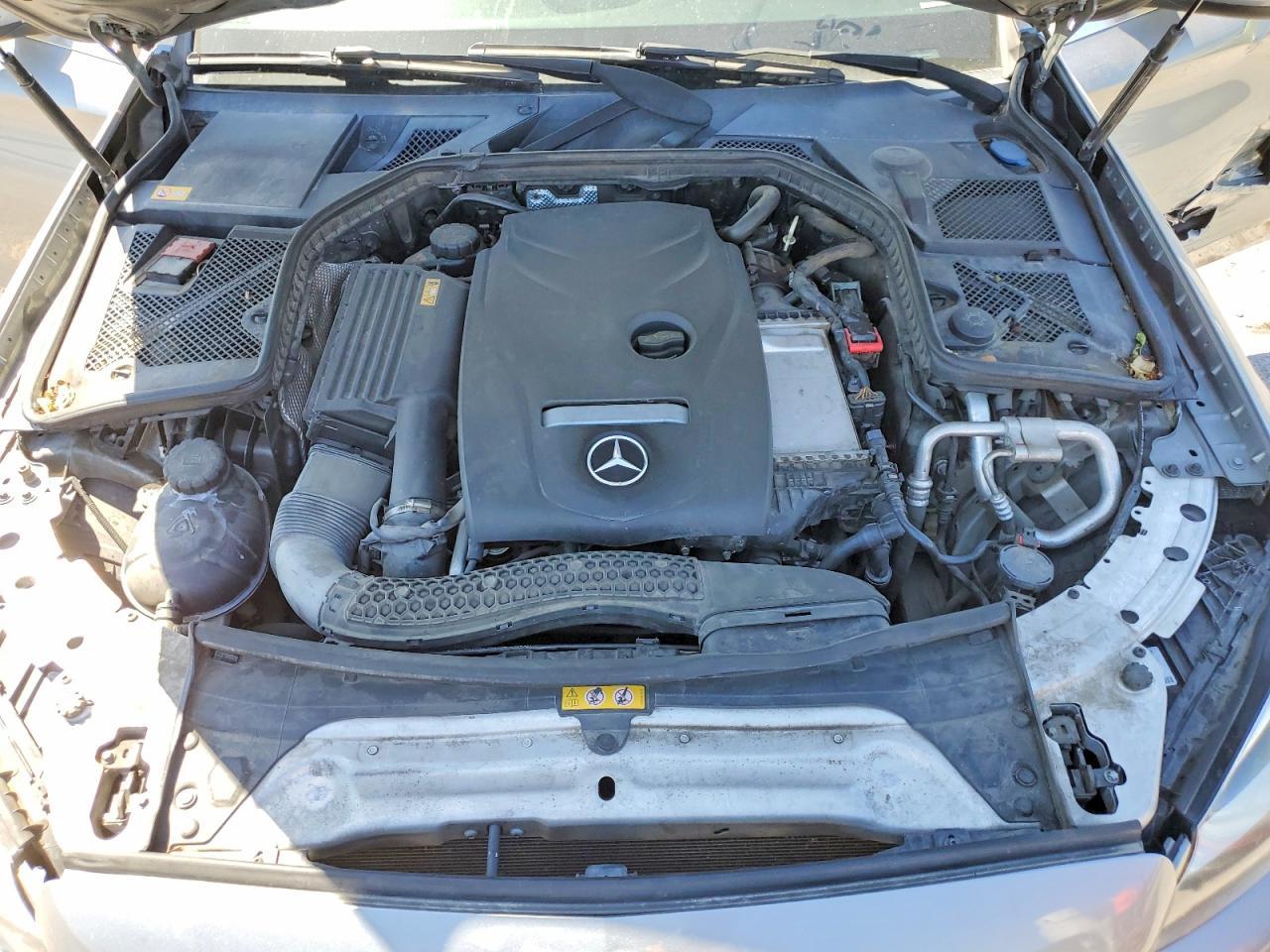 2015 Mercedes-Benz C 300 4Matic - zdjęcie 11
