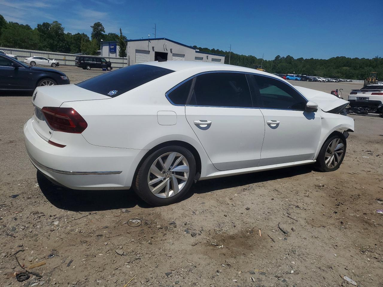 2018 Volkswagen Passat Se - zdjęcie 3