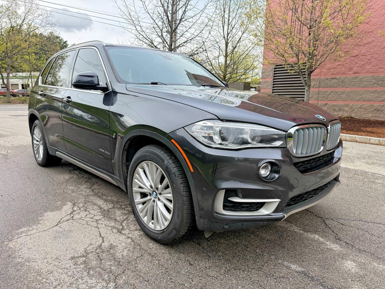 BMW X5 - zdjęcie 1