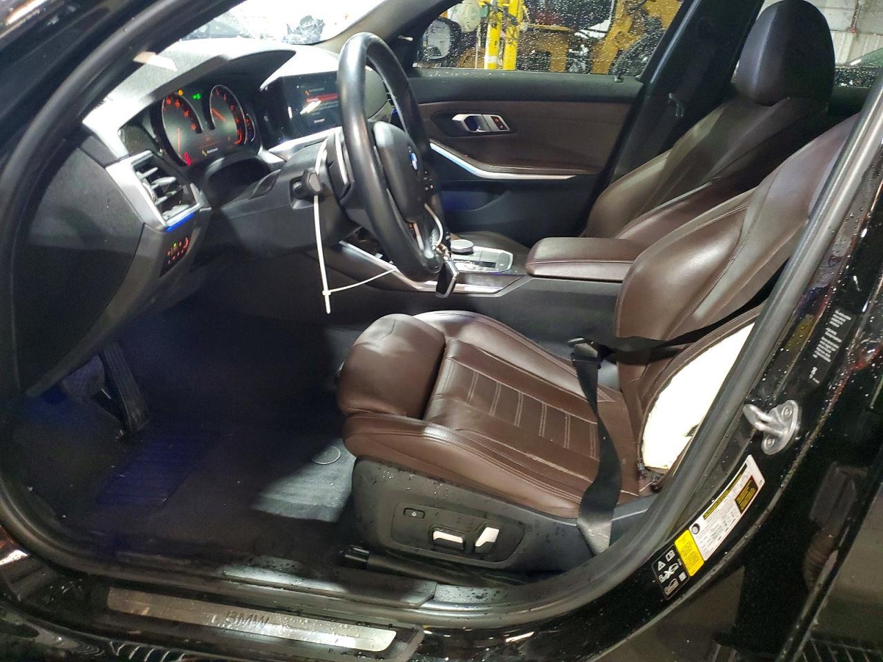 2019 BMW 330Xi - zdjęcie 7