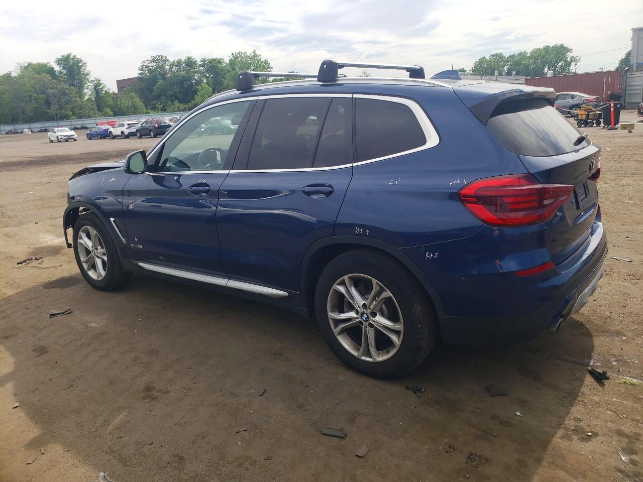 2018 BMW X3 xDrive30I - zdjęcie 2