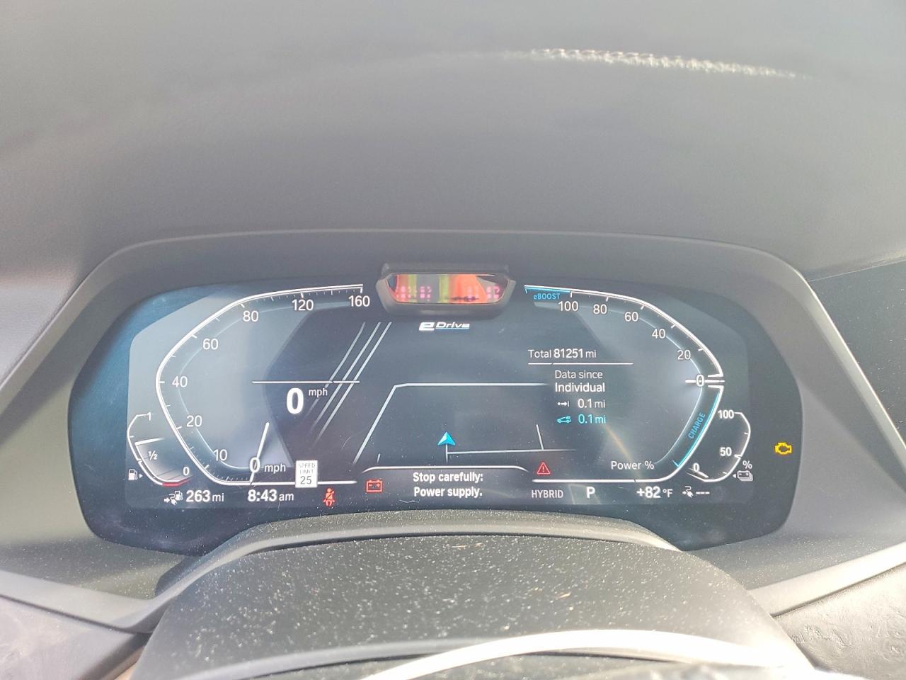 2022 BMW X5 xDrive45E - zdjęcie 9