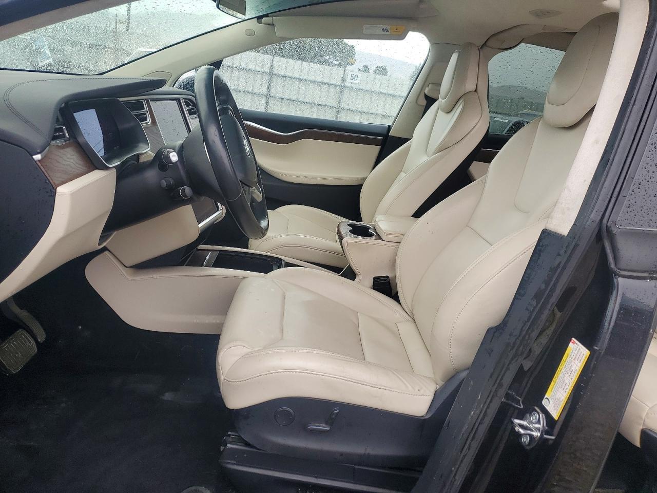 2017 Tesla Model X - zdjęcie 7
