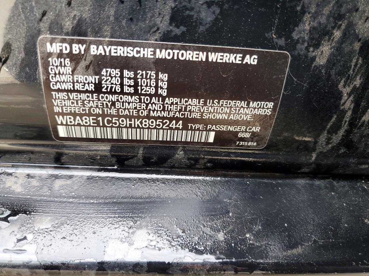 2017 BMW 330E - zdjęcie 12