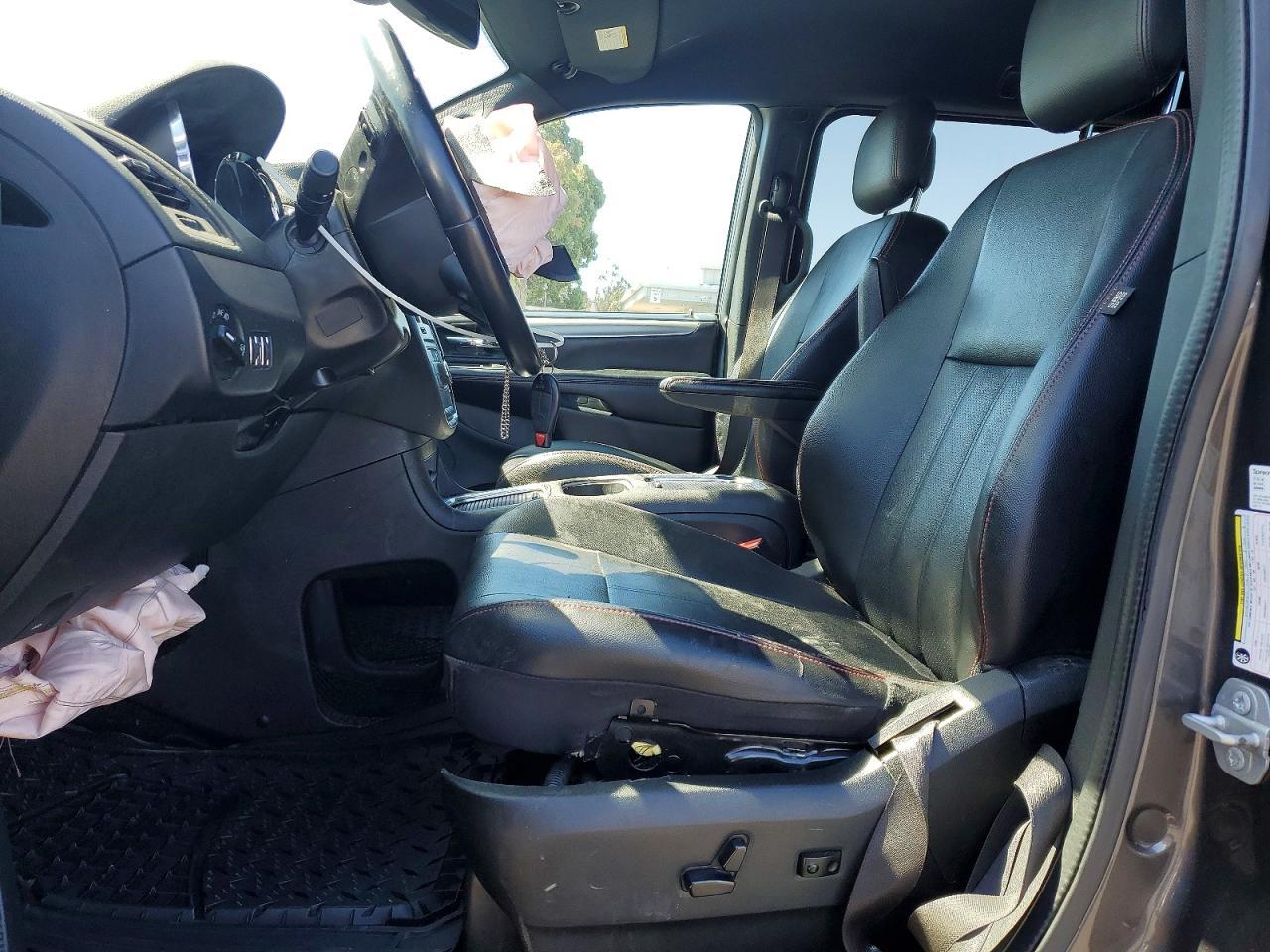 2019 Dodge Cara Grand - zdjęcie 7
