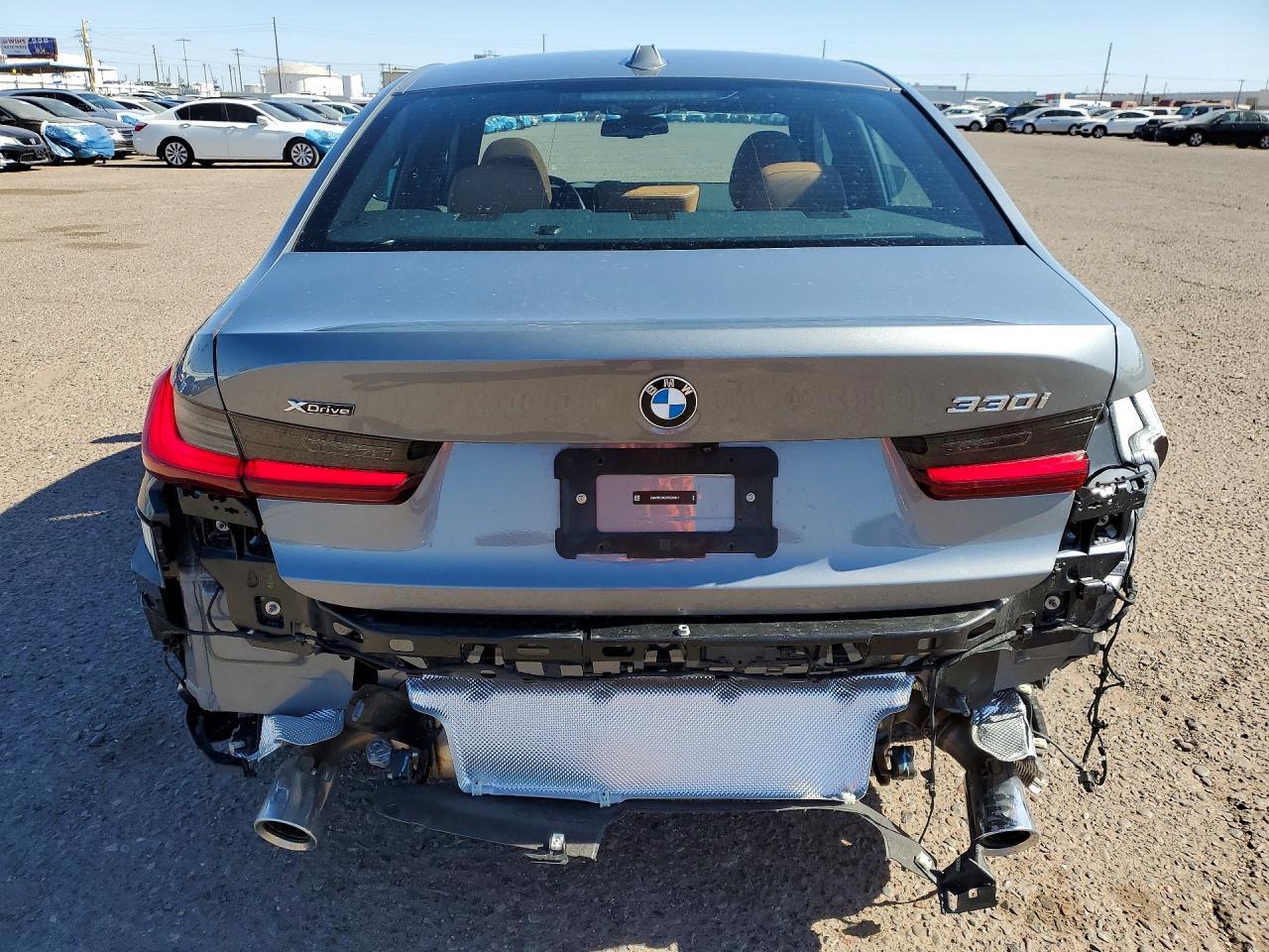 2026 BMW 330Xi - zdjęcie 6