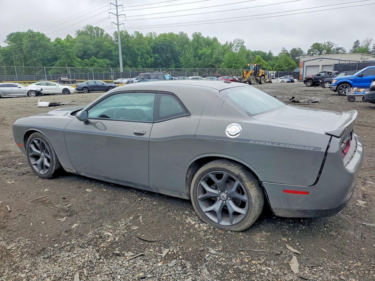 2018 Dodge Challenger Sxt - zdjęcie 2