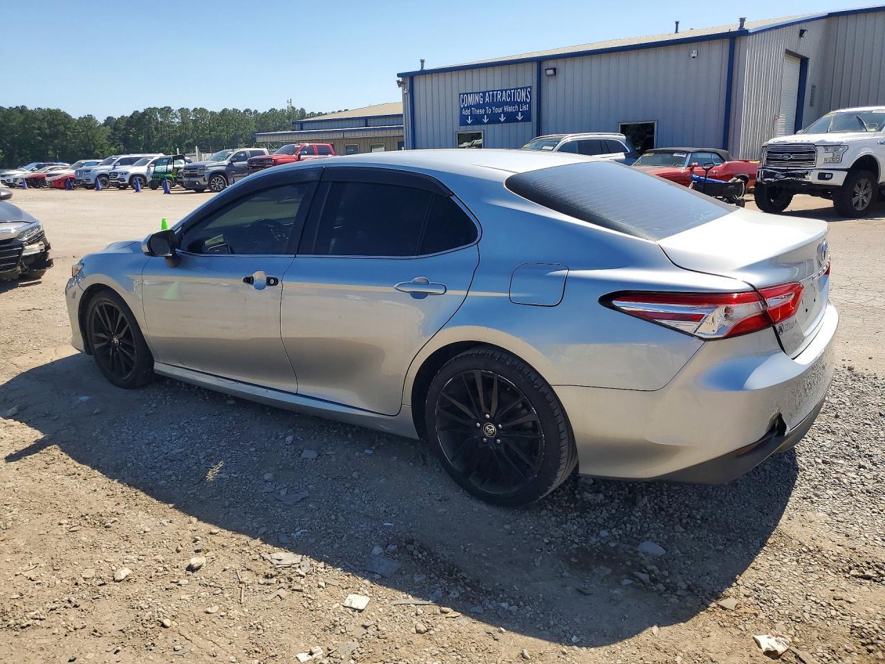 2018 Toyota Camry L - zdjęcie 2