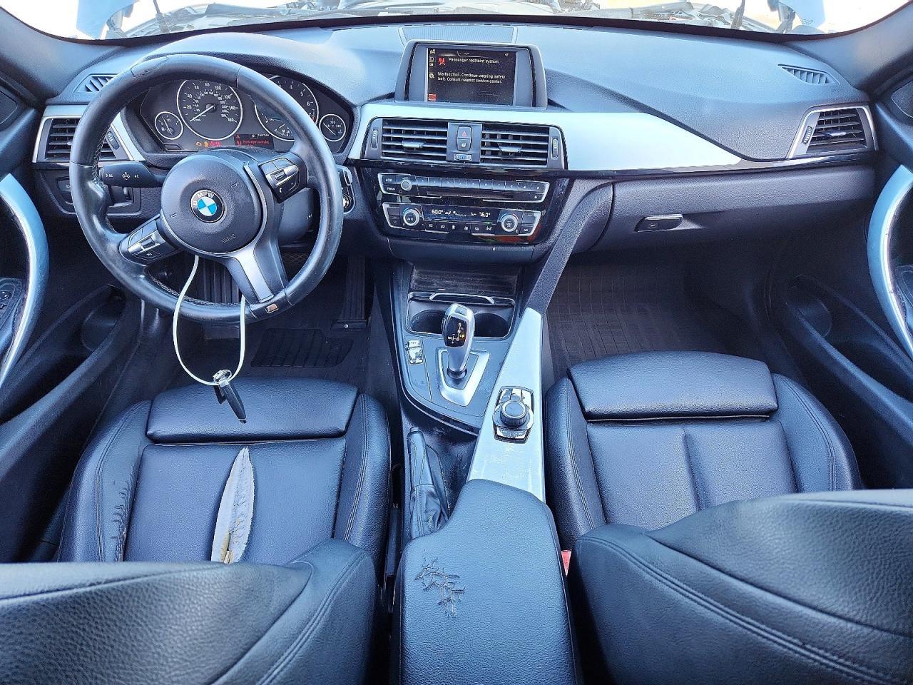 2017 BMW 320 I - zdjęcie 8