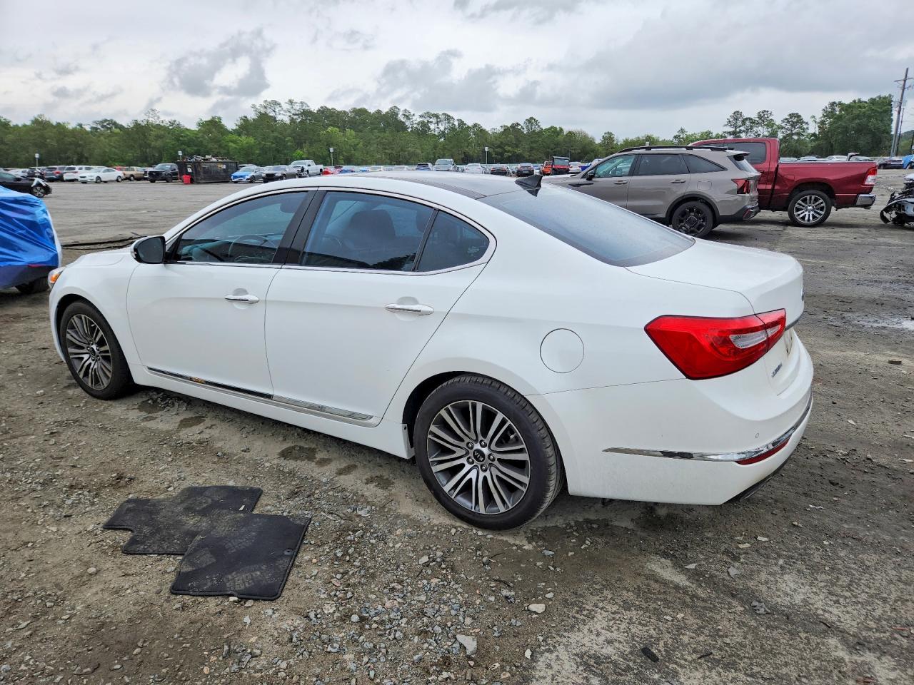 2014 Kia Cadenza Premium - zdjęcie 2