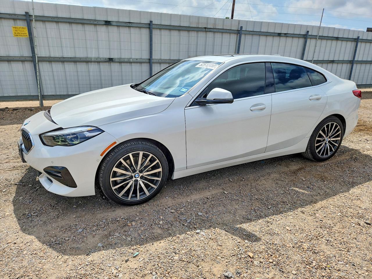 2021 BMW 228I - zdjęcie główne