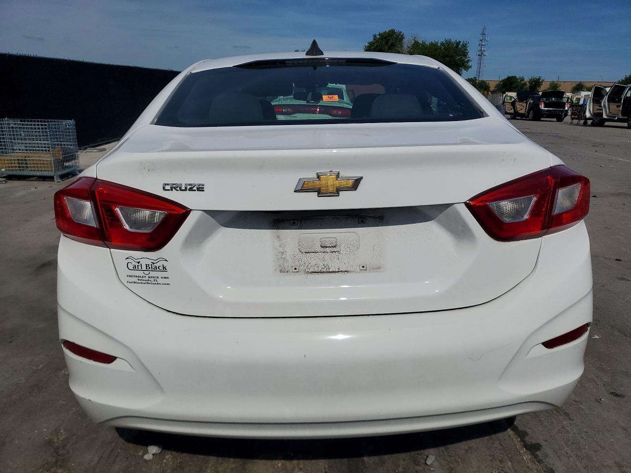 2019 Chevrolet Cruze Ls - zdjęcie 6