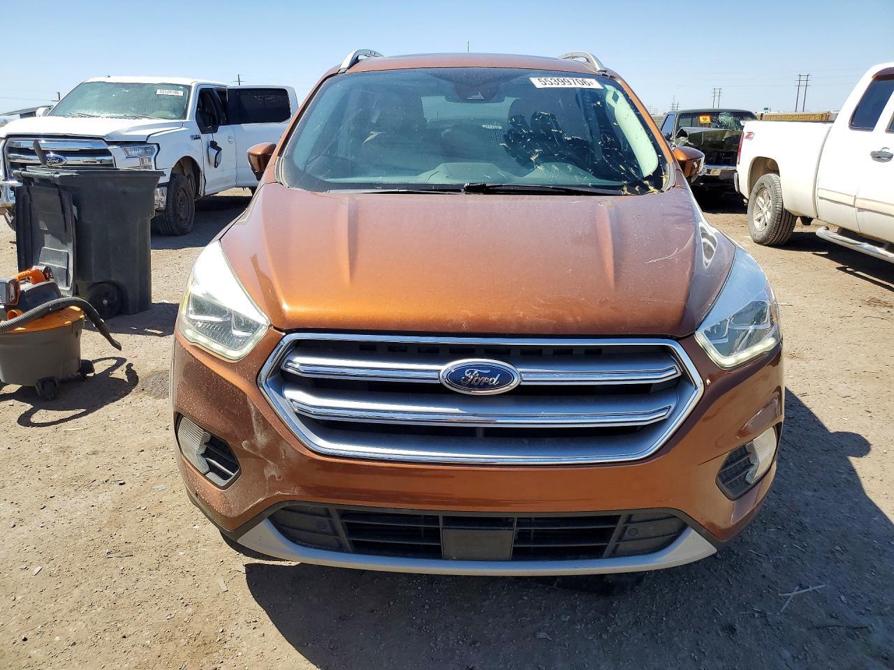 2017 Ford Escape Titanium - zdjęcie 5