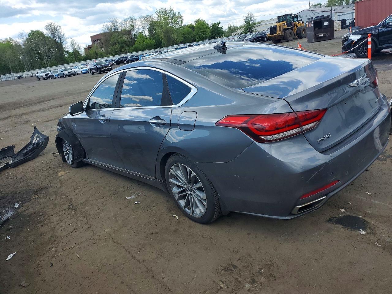 2016 Hyundai Genesis 3.8L - zdjęcie 2