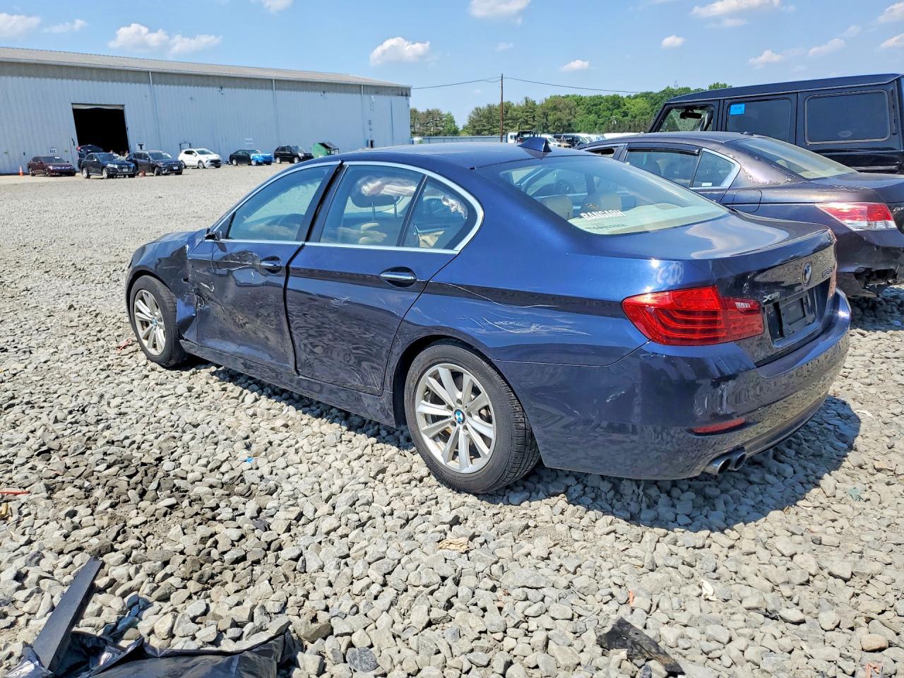 2015 BMW Seria 5 528i - zdjęcie 2