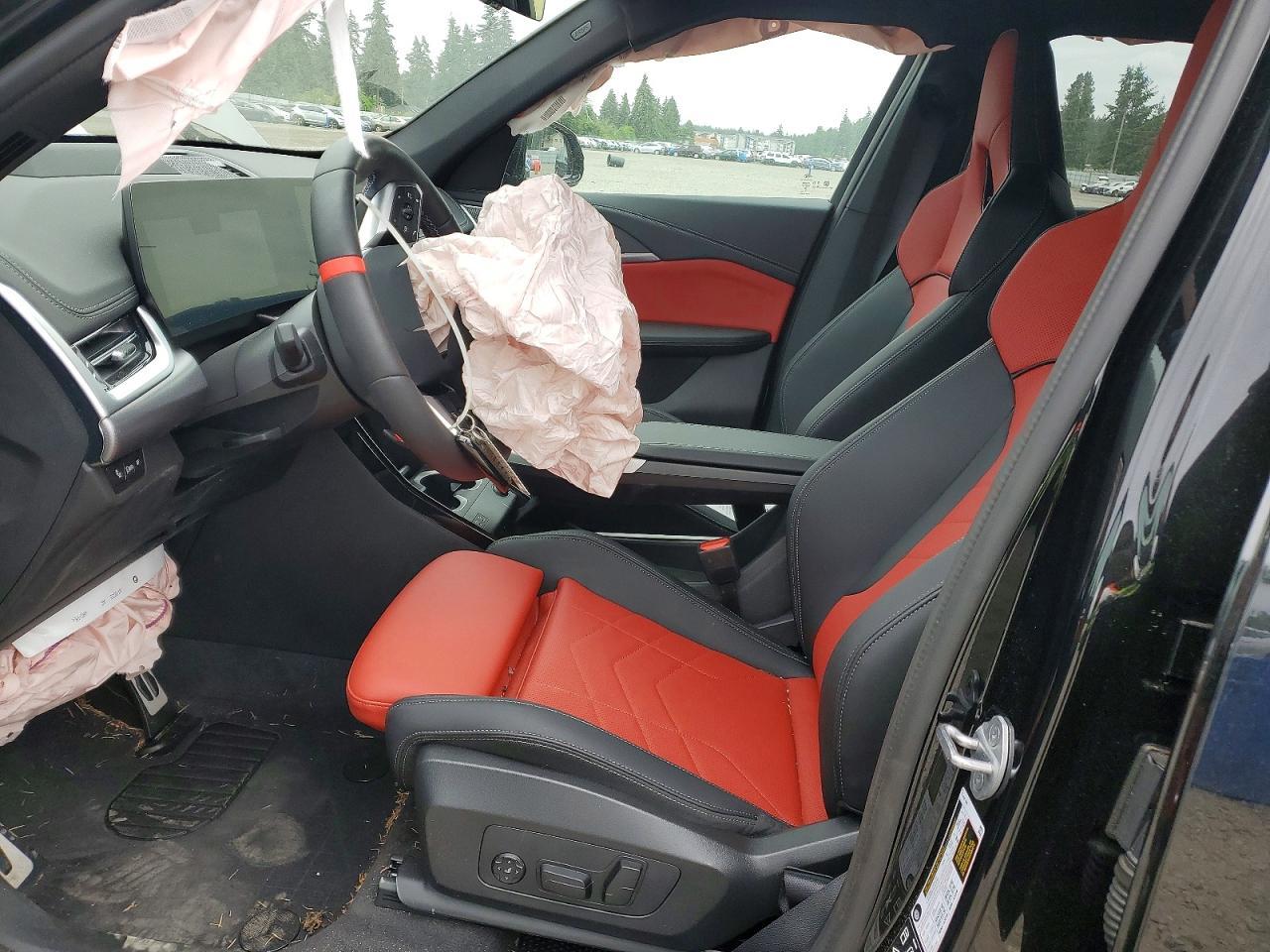 2026 BMW X1 M35I - zdjęcie 7