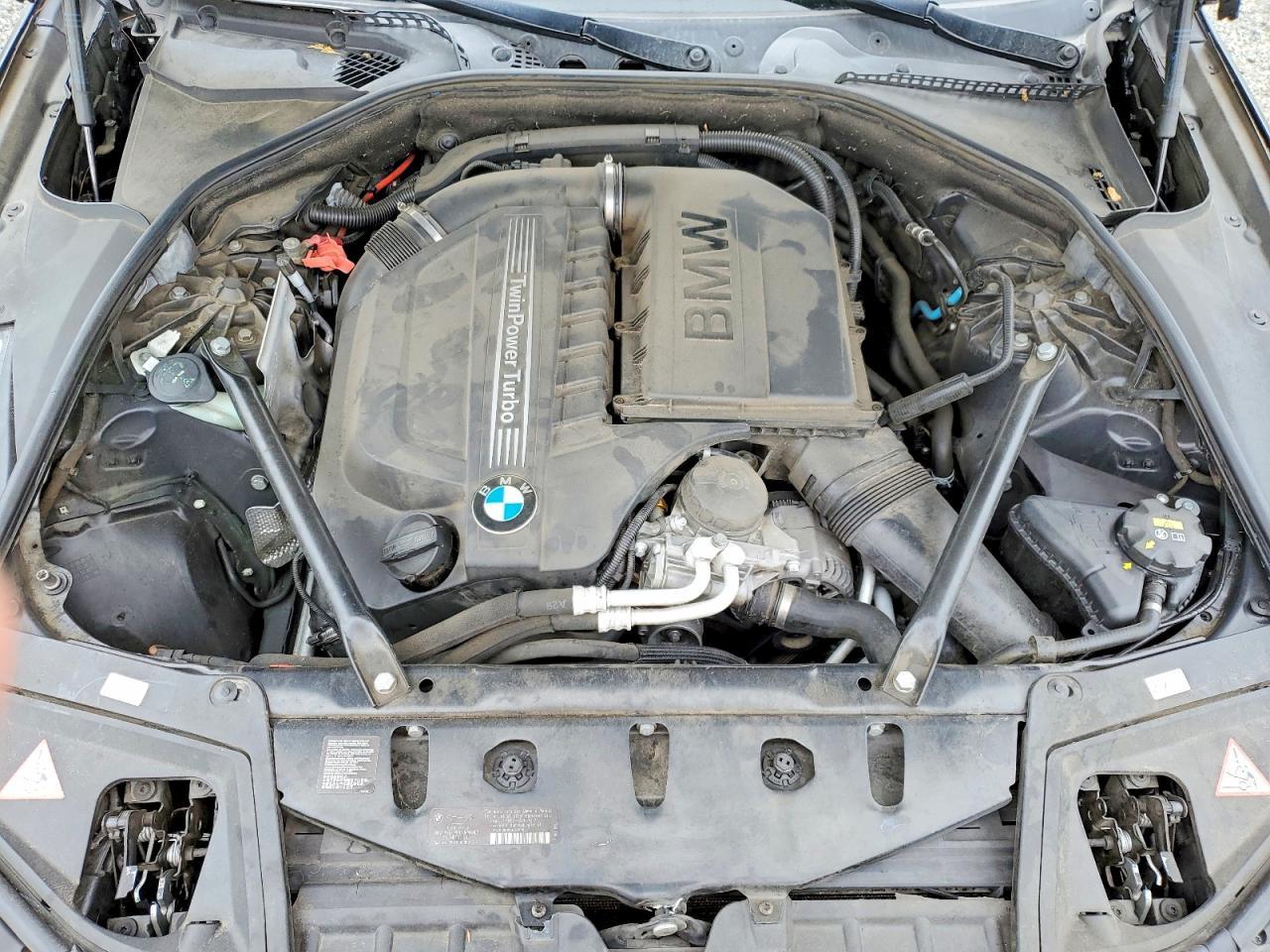 2015 BMW 535 I - zdjęcie 11