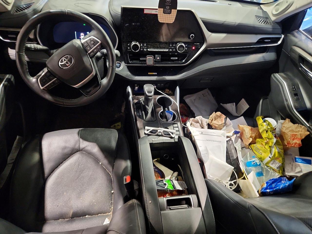 2024 Toyota Highlander Limited - zdjęcie 8