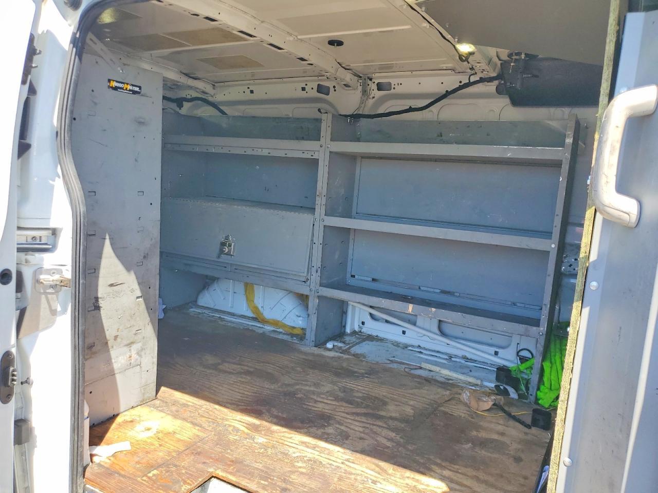 2017 Ford Transit T-250 - zdjęcie 10