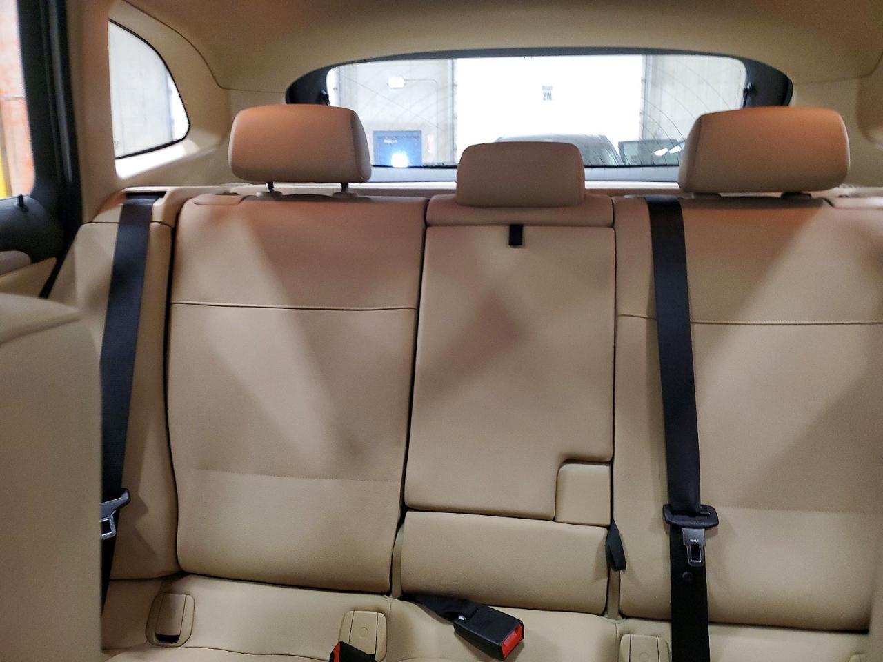 2015 BMW X1 xDrive28I - zdjęcie 10