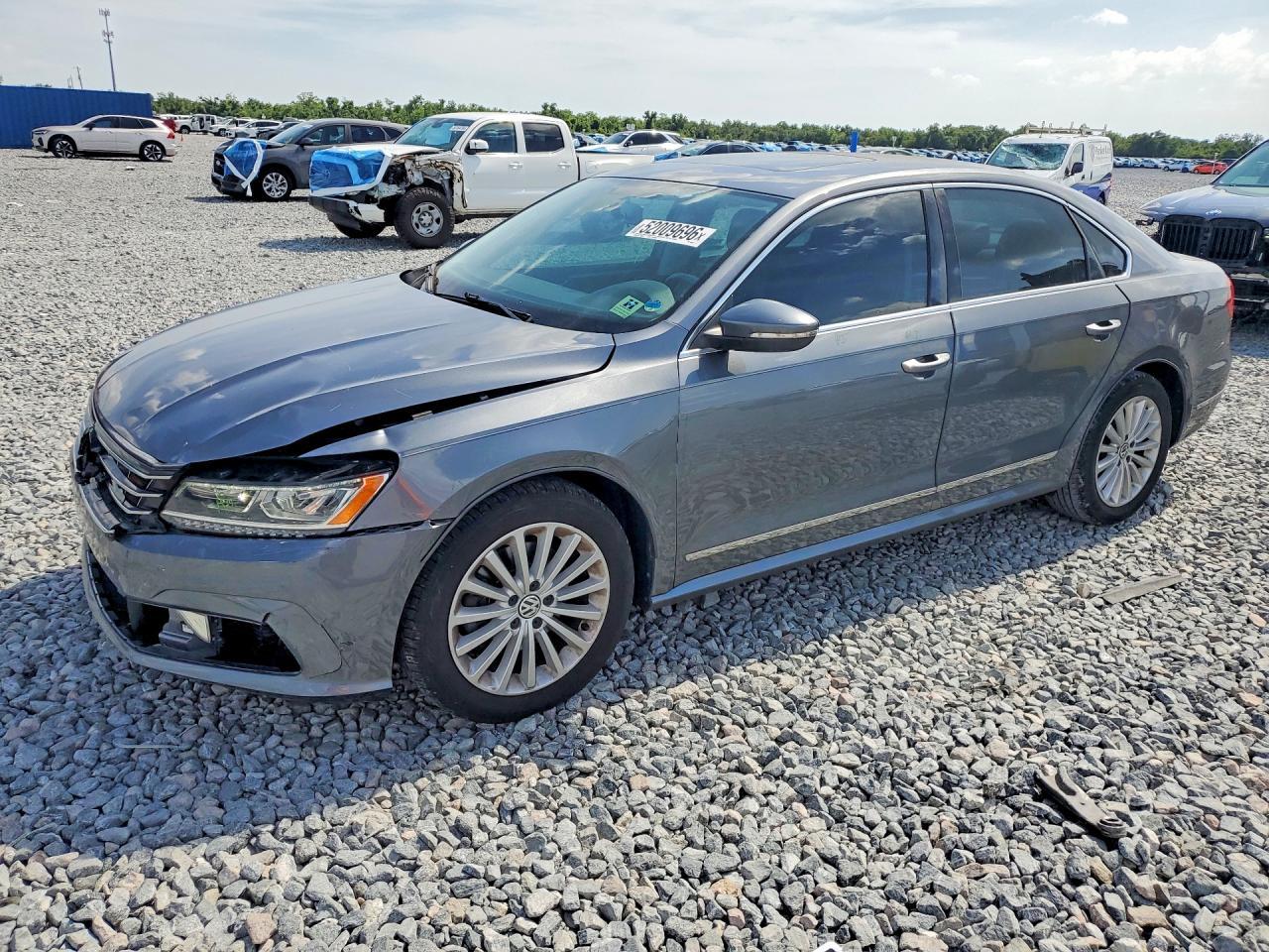 2016 Volkswagen Passat Se - zdjęcie główne