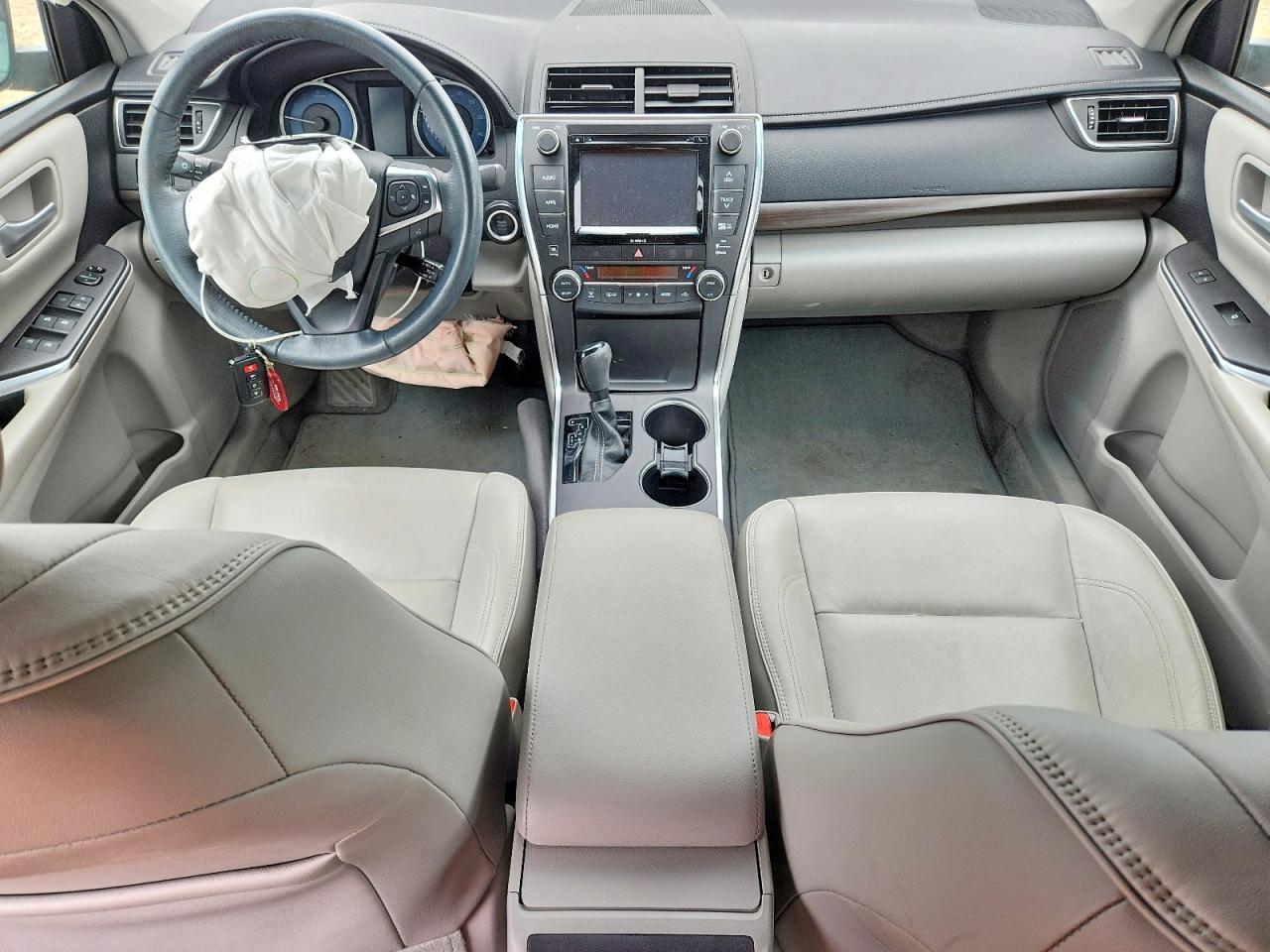 2017 Toyota Camry Xle - zdjęcie 8