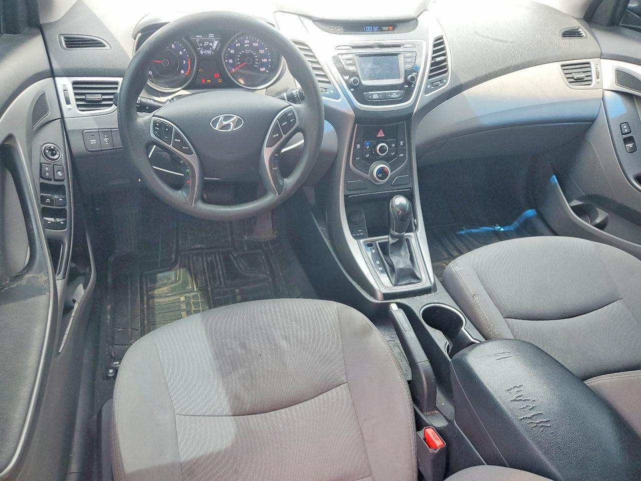 2016 Hyundai Elantra Se - zdjęcie 8