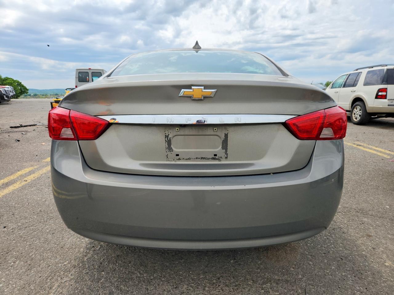 2019 Chevrolet Impala - zdjęcie 6