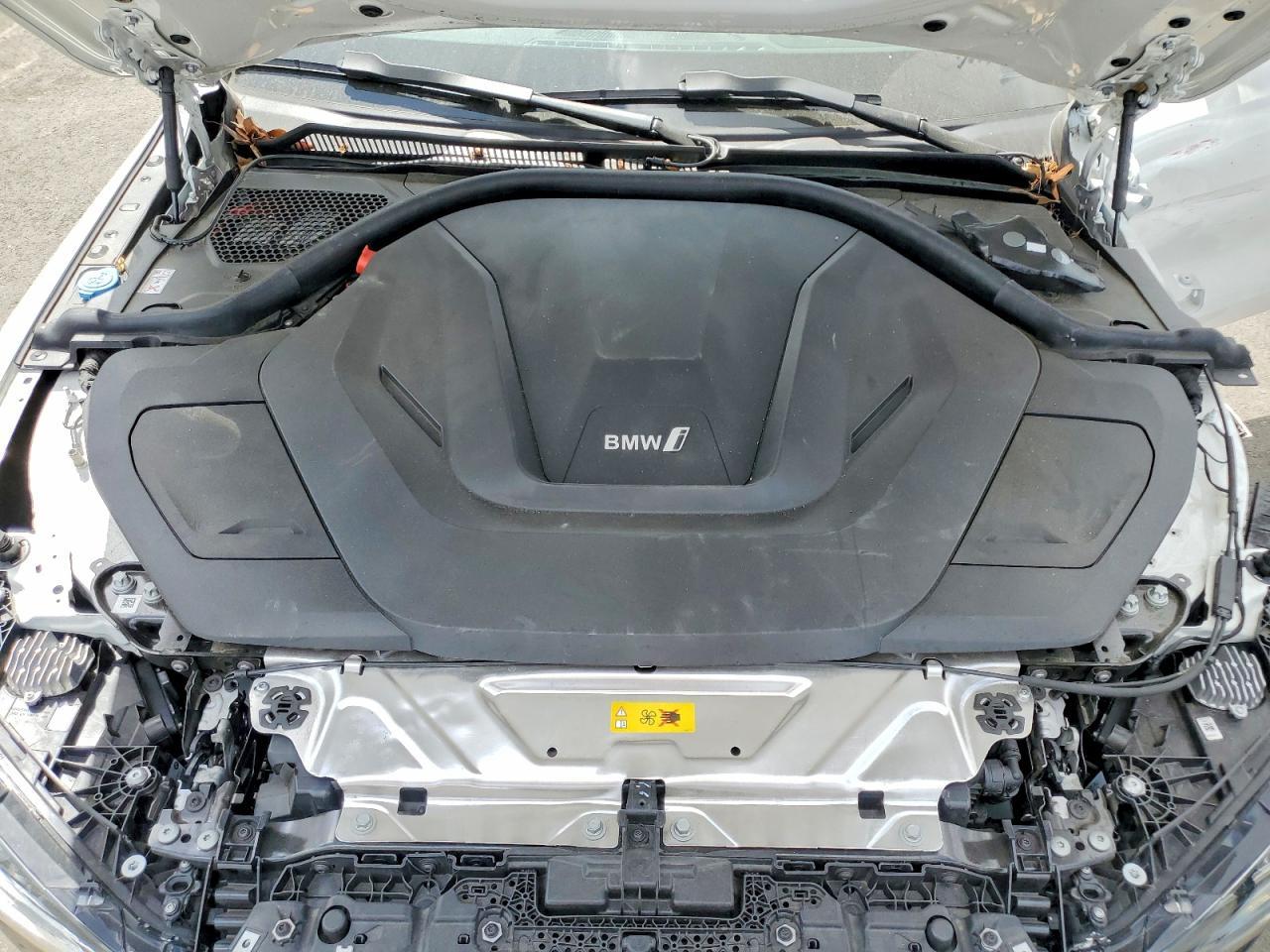 2024 BMW I4 M50 - zdjęcie 11