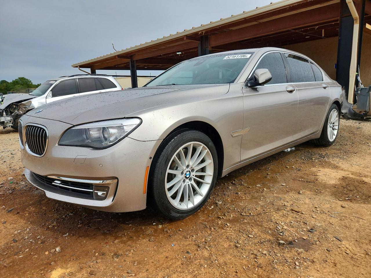 2014 BMW 750 Li - zdjęcie główne