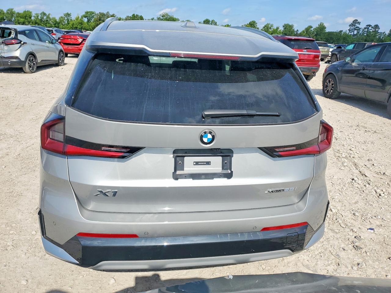 2025 BMW X1 xDrive28I - zdjęcie 6