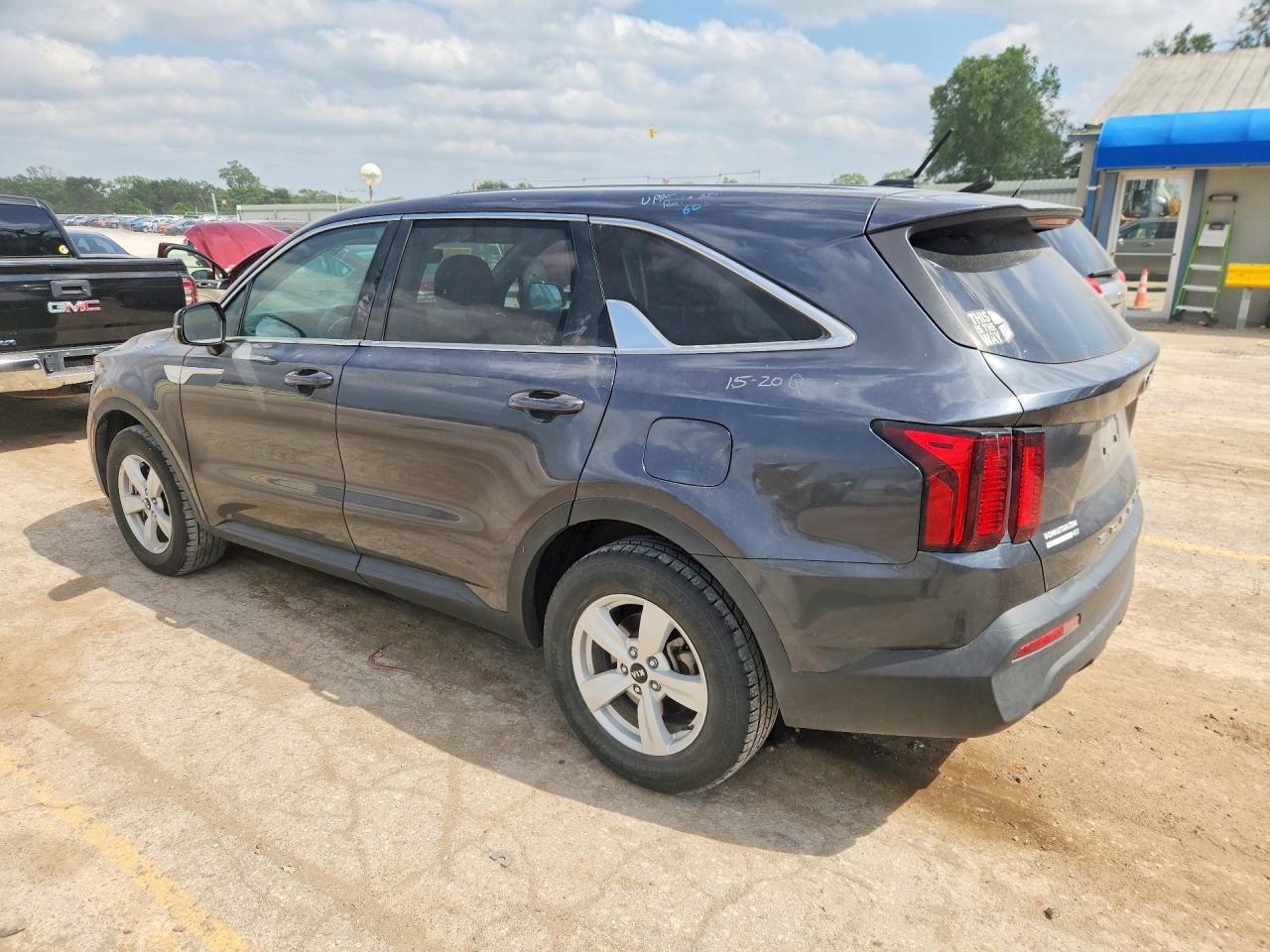 2021 Kia Sorento Lx - zdjęcie 2