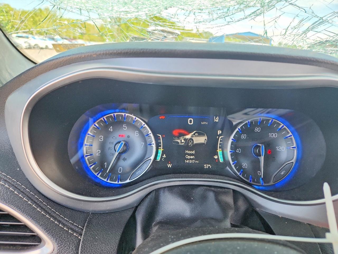 2018 Chrysler Pacifica Limited - zdjęcie 9