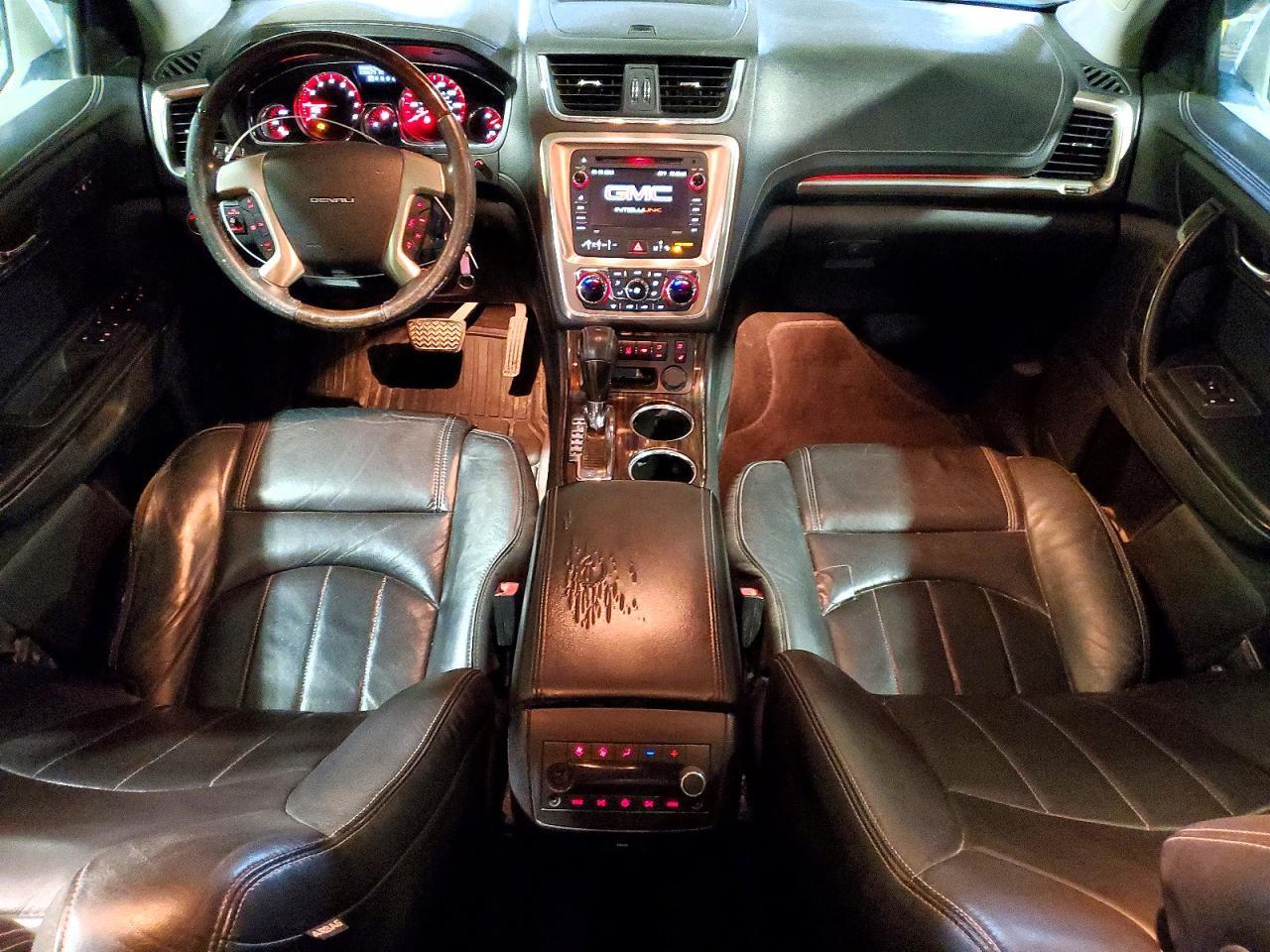 2014 GMC Acadia Denali - zdjęcie 8