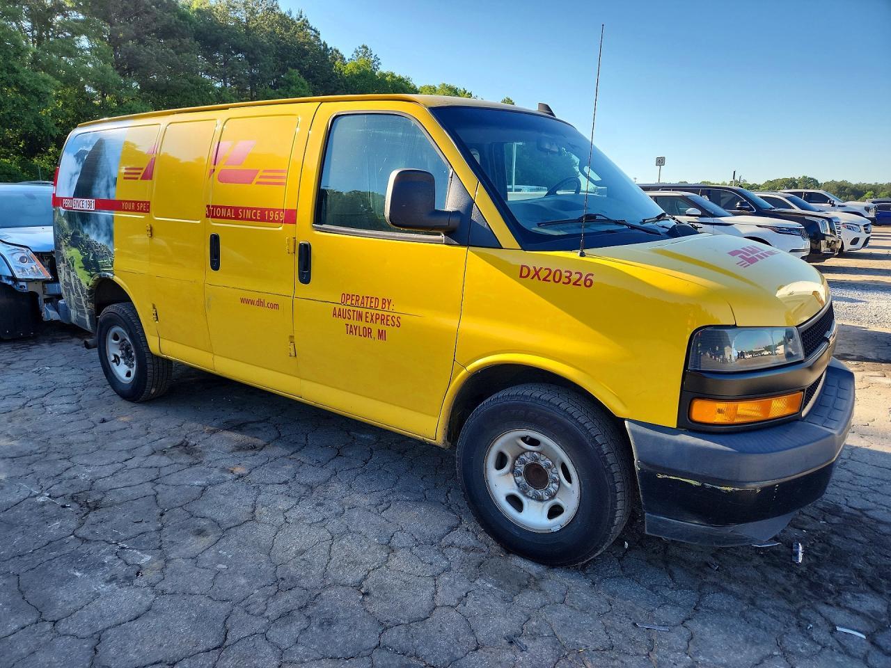 2020 Chevrolet Express G2500 - zdjęcie 4