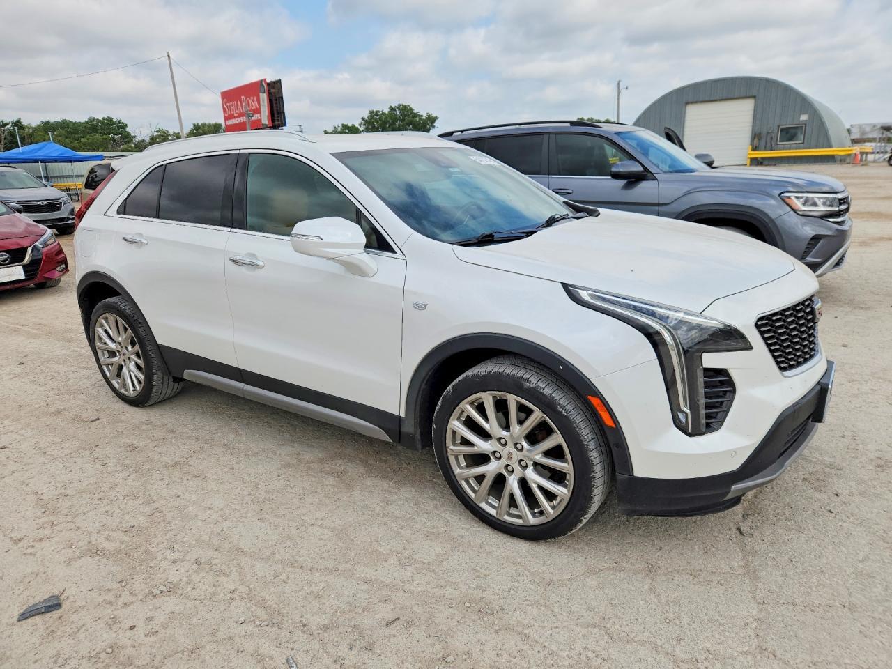 2019 Cadillac Xt4 Premium Luxury - zdjęcie 4