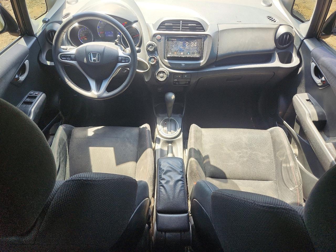 2013 Honda Fit Sport - zdjęcie 8