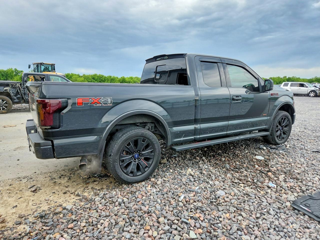 2016 Ford F150 Super Cab - zdjęcie 3