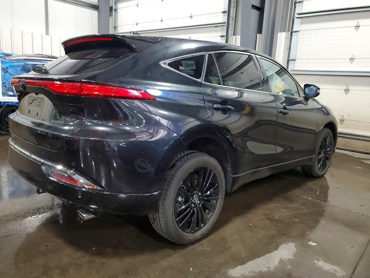 2024 Toyota Venza - zdjęcie 3