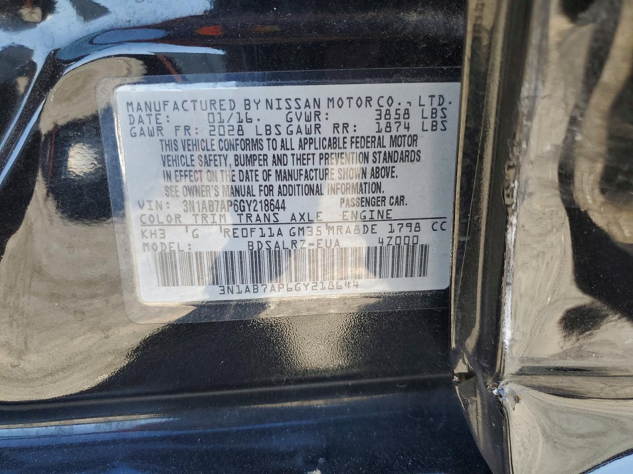 2016 Nissan Sentra Sr - zdjęcie 12
